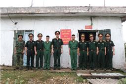 Những người lính  nơi đỉnh trời